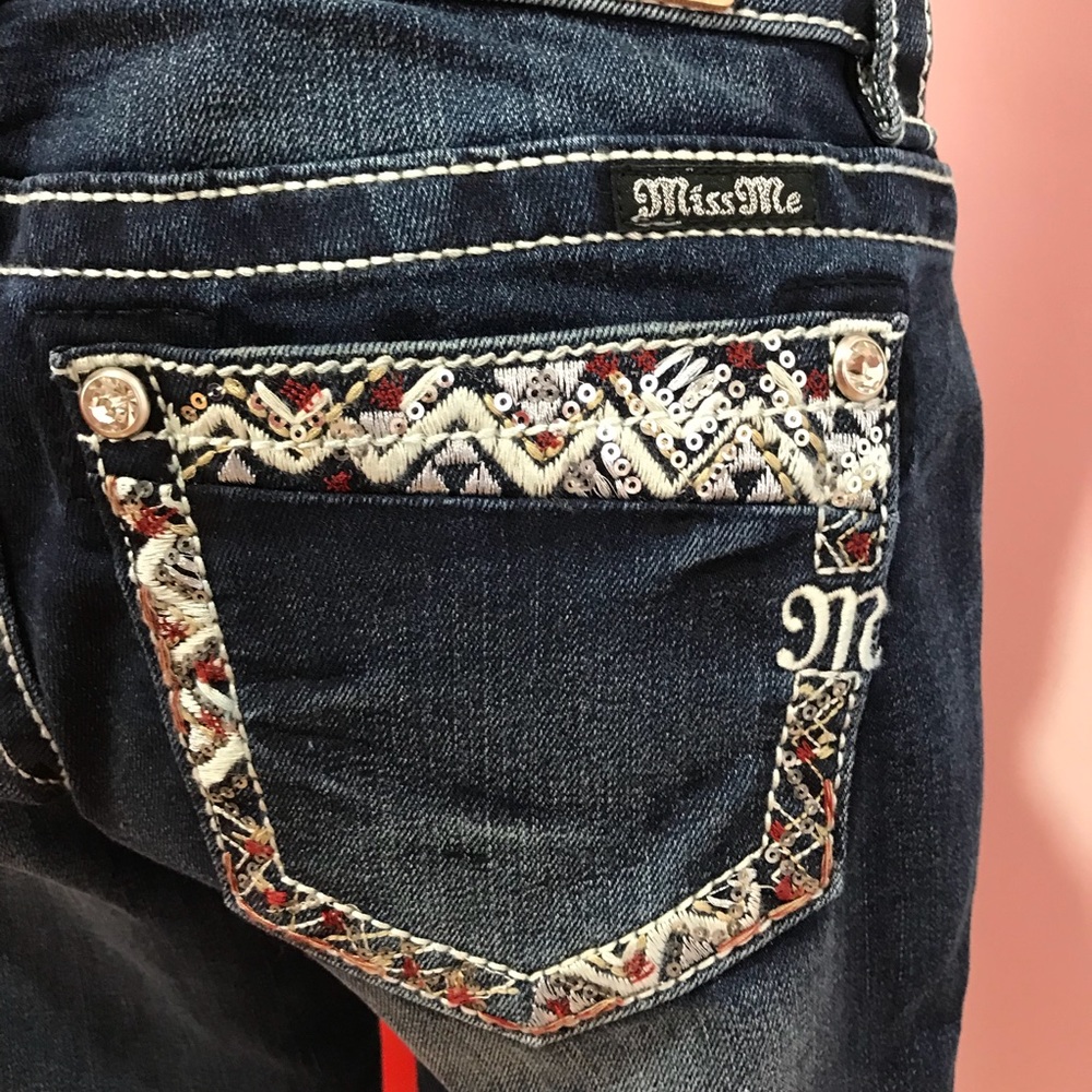 NWT Miss Me Signature Skinny Dark Blue Jeans - Picture 3 of 5